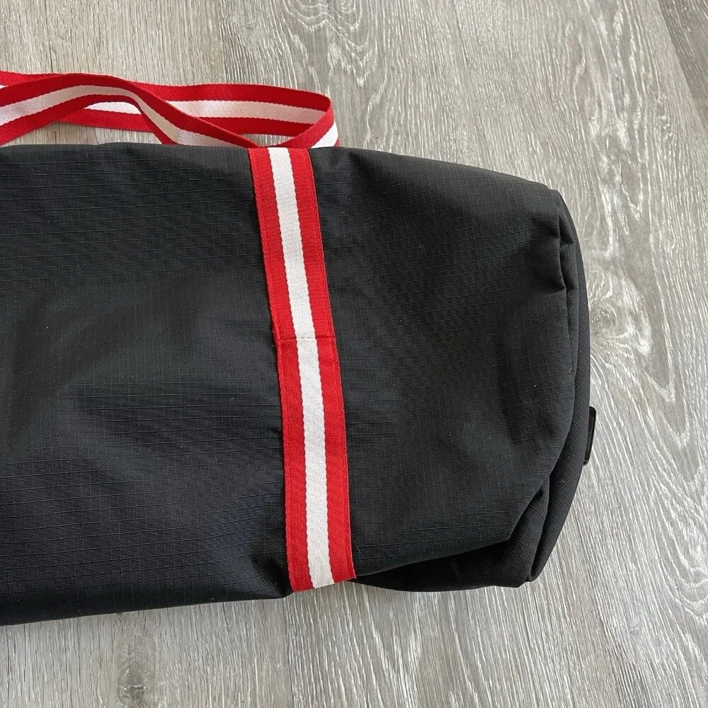 Nike Heritage Basketball Duffel Travel Bag Throwback Flight Black Red White
